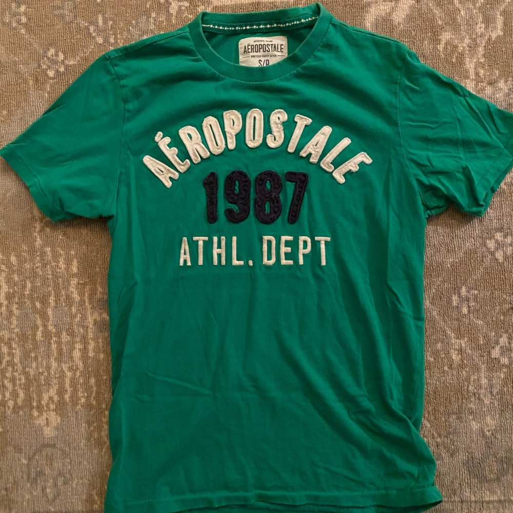 Aeropostale T-Shirt
